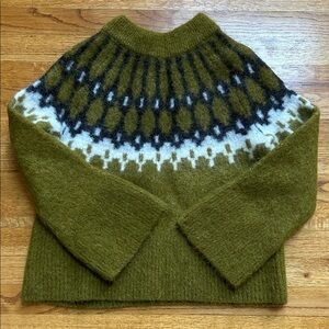 Banana Republic Olive Green Patterned Sweater